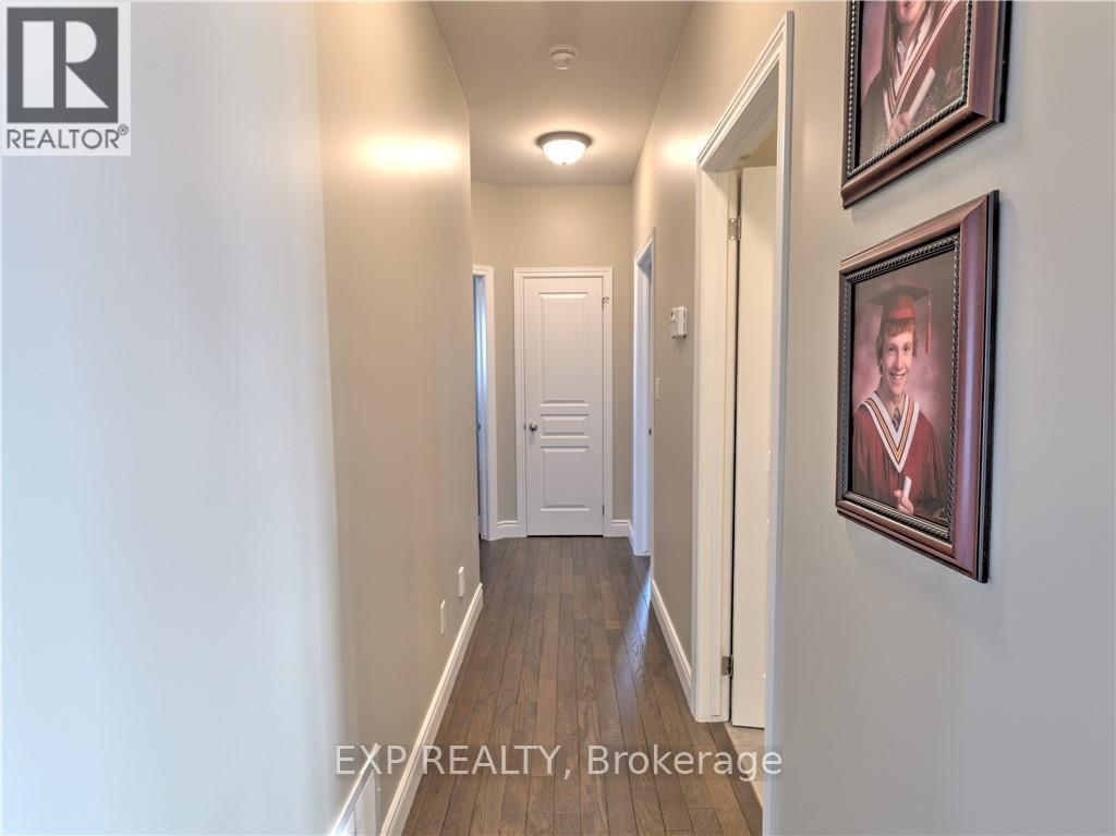 1093 Cloverdale Court, Greater Sudbury, Ontario  P0M 1E0 - Photo 19 - X12916362