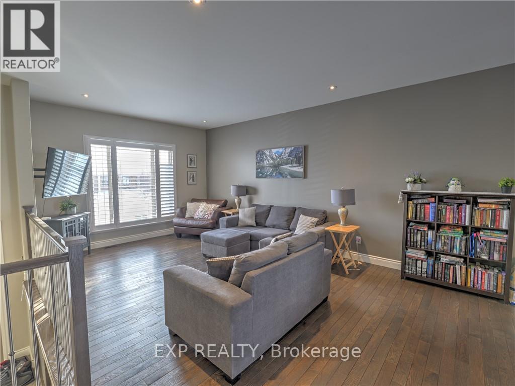 1093 Cloverdale Court, Greater Sudbury, Ontario  P0M 1E0 - Photo 5 - X12916362