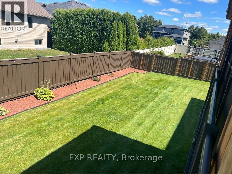 1093 Cloverdale Court, Greater Sudbury, Ontario  P0M 1E0 - Photo 50 - X12916362