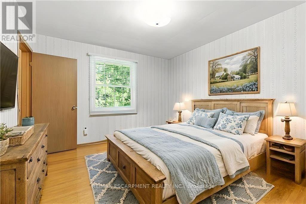 18 Jasper Drive, Hamilton, Ontario L8G 2S7 - Photo 29 - X12916420