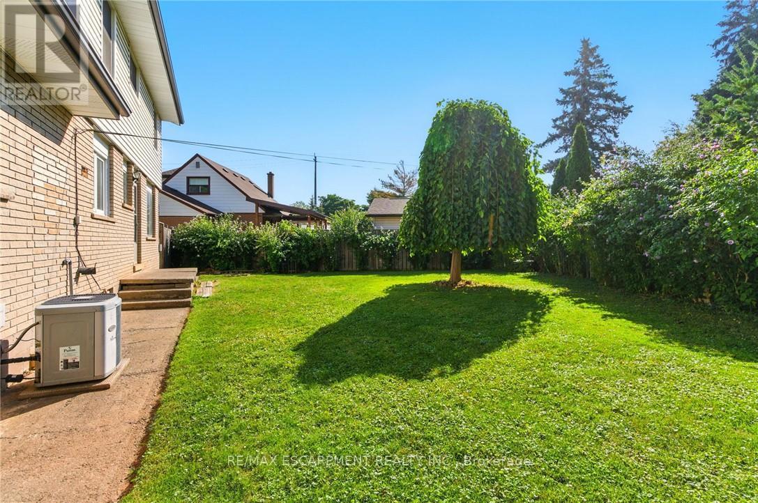 18 Jasper Drive, Hamilton, Ontario L8G 2S7 - Photo 43 - X12916420