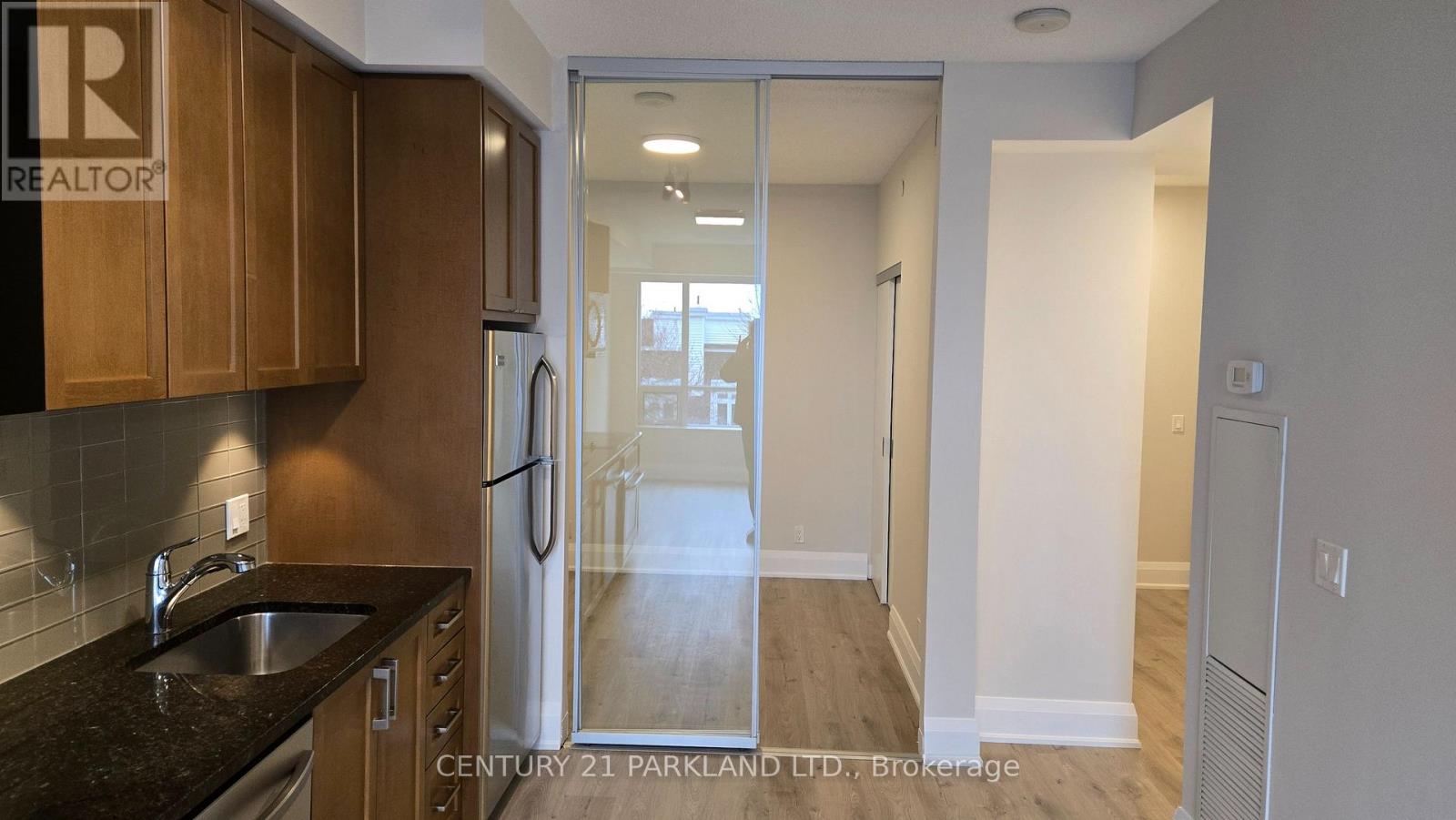 311 - 98 Lillian Street, Toronto, Ontario  M4S 0A5 - Photo 7 - C12910328