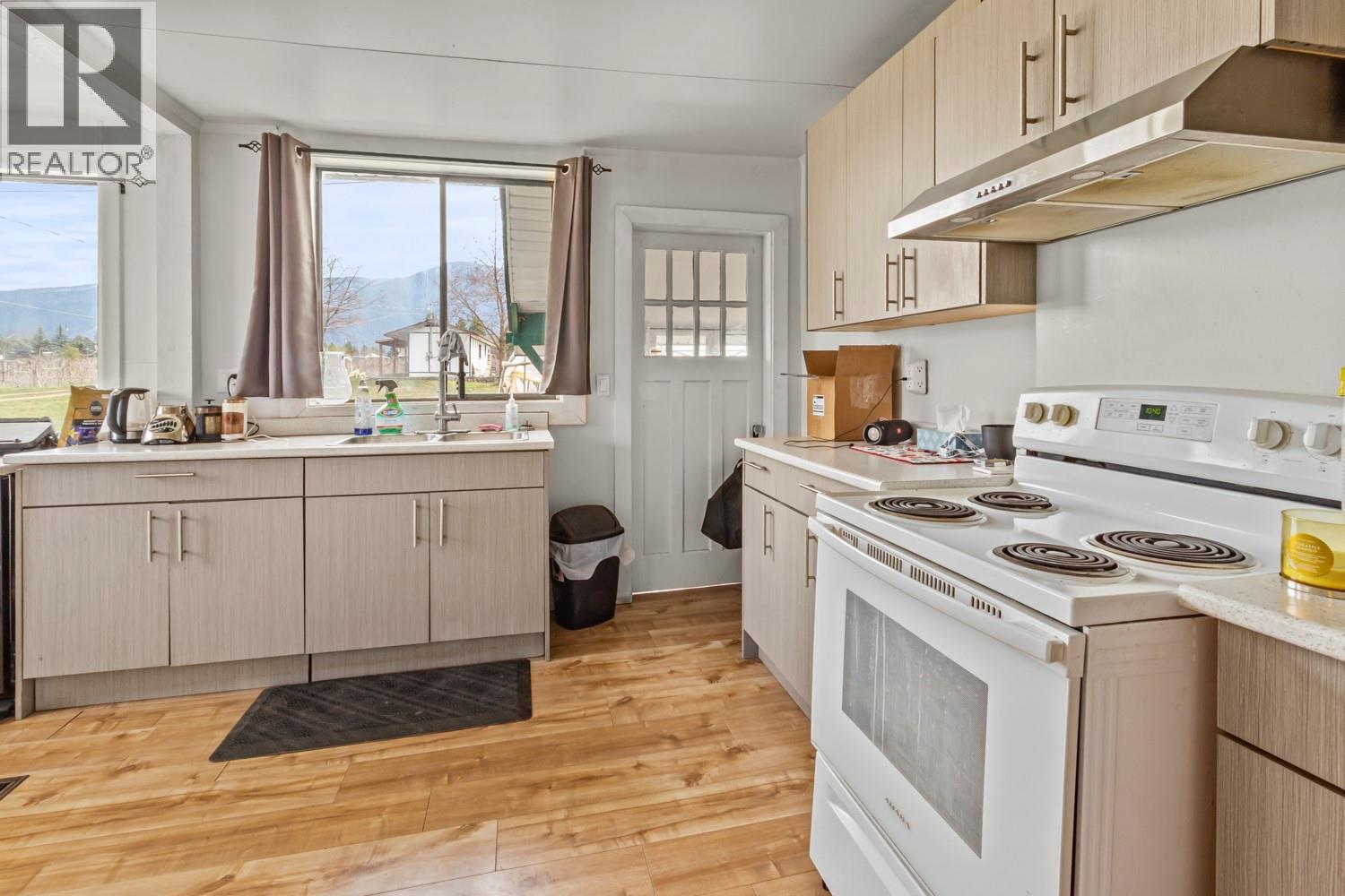 2103 Erickson Road, Erickson, British Columbia  V0B 1G1 - Photo 8 - 10378847