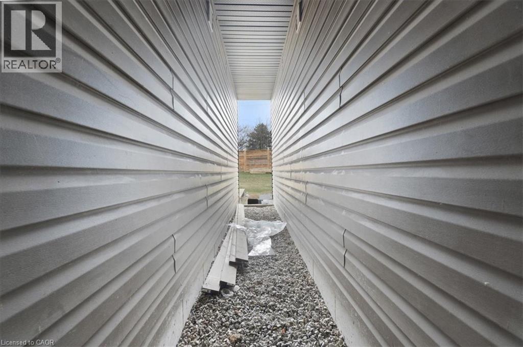 180 Links Crescent, Woodstock, Ontario  N4T 0L9 - Photo 37 - 40814768