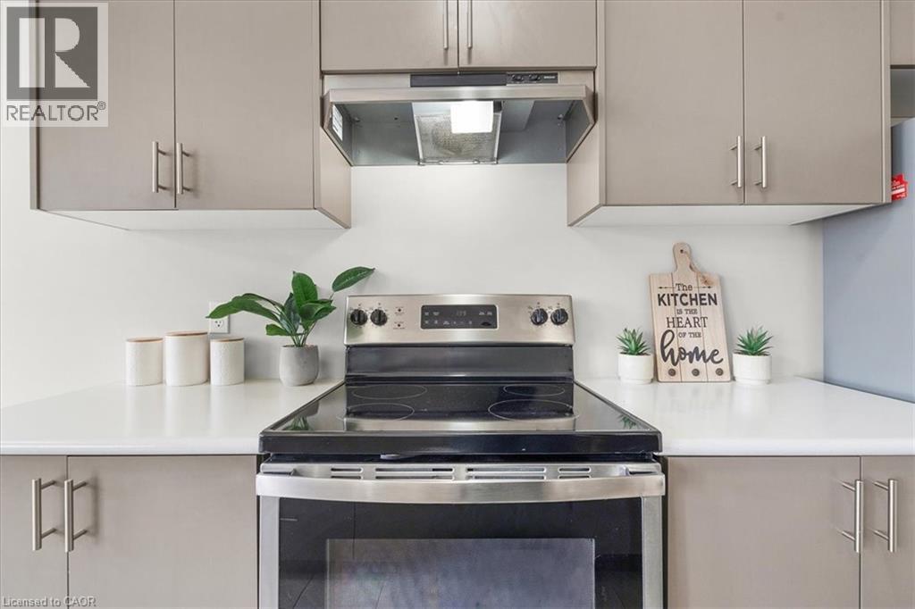 180 Links Crescent, Woodstock, Ontario  N4T 0L9 - Photo 8 - 40814768