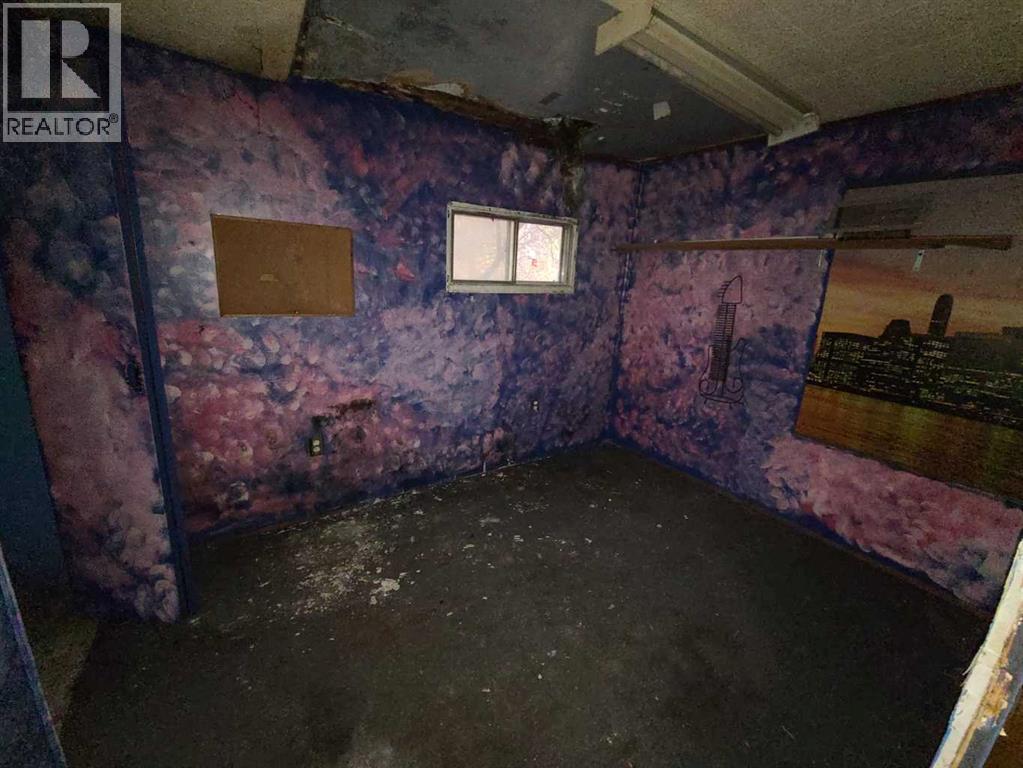 10830 91 Street, Peace River, Alberta  T8S 1P9 - Photo 3 - A2260187