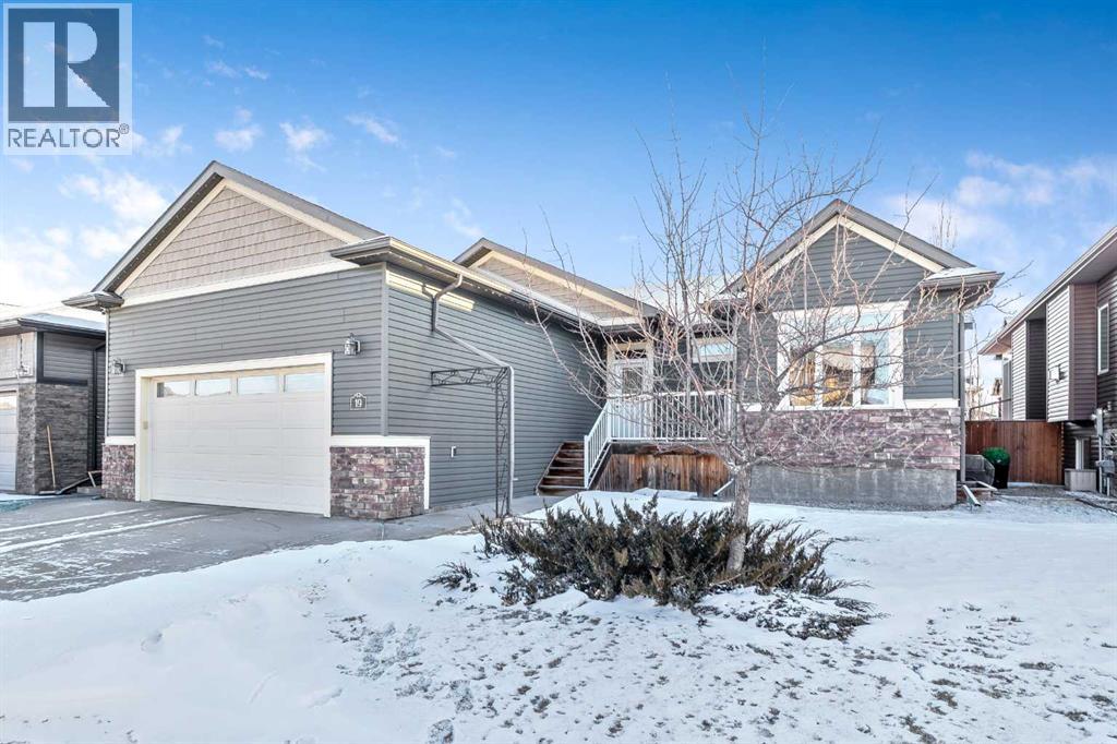 19 Viceroy Crescent, Olds, Alberta