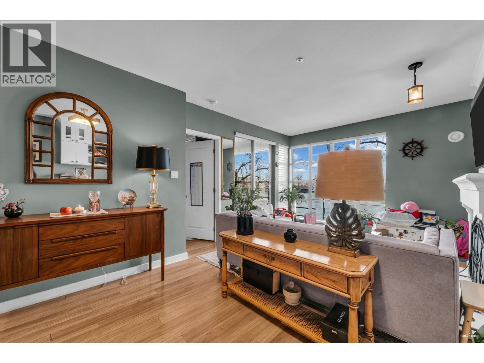 208 2020 E Kent Avenue South, Vancouver, British Columbia  V5P 4X1 - Photo 5 - R3057068