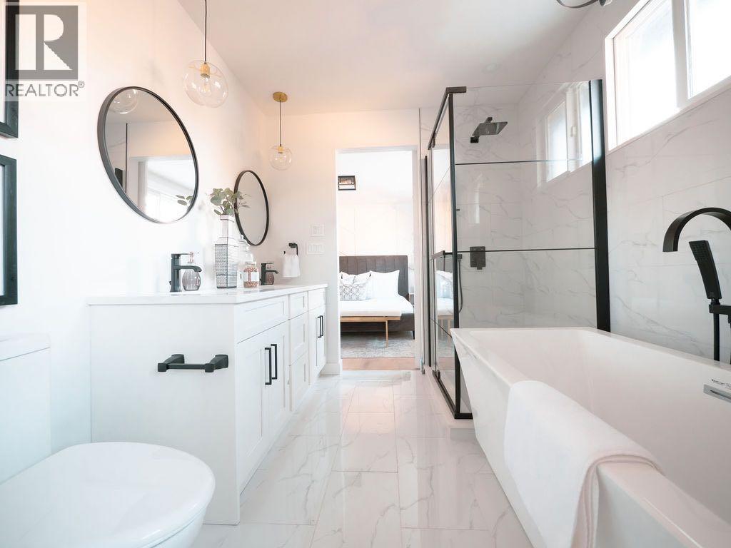 1349 Lake Sylvan Drive Se, Calgary, Alberta  T2J 3Z5 - Photo 17 - A2279137