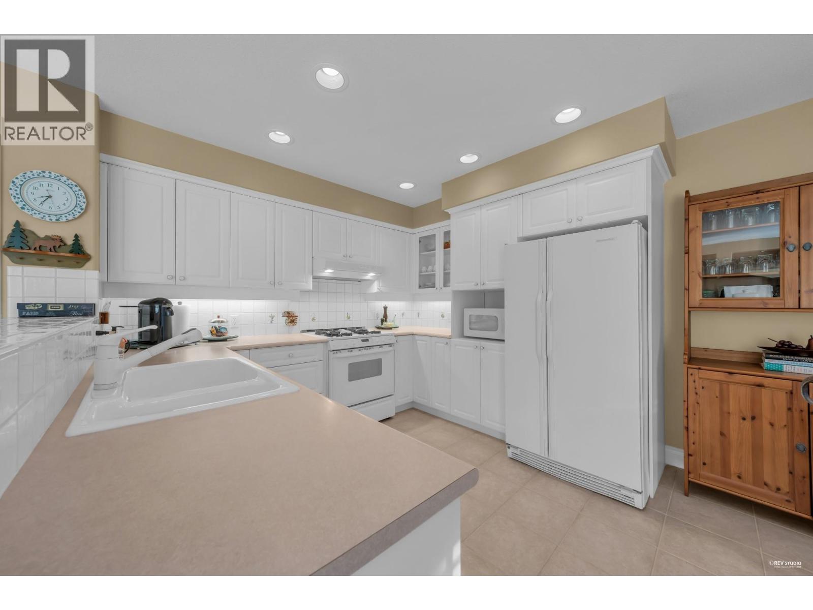 23 3405 Plateau Boulevard, Coquitlam, British Columbia  V3E 3L7 - Photo 8 - R3081640