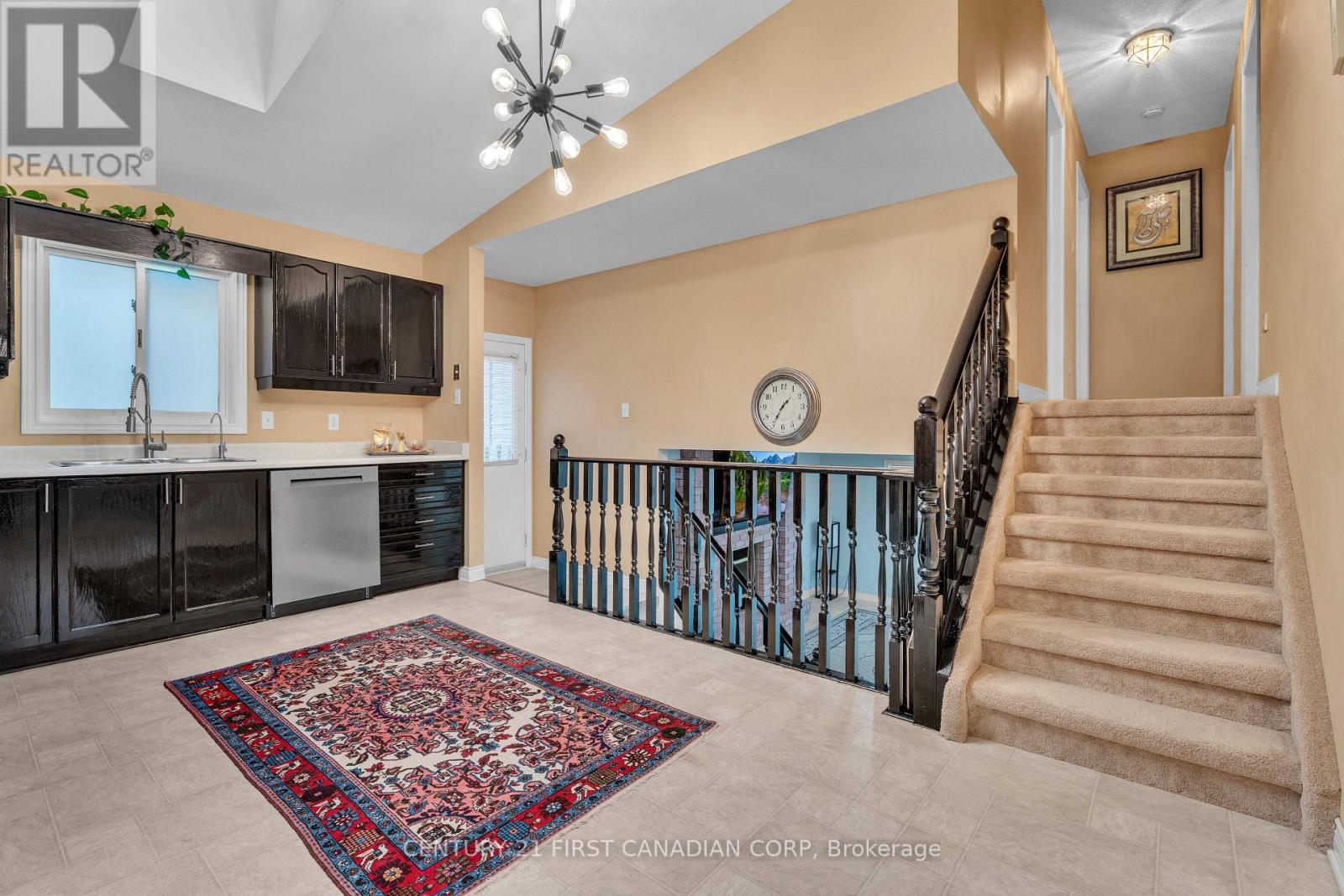 23 Josselyn Drive, London South, Ontario  N6E 3S6 - Photo 13 - X12916444