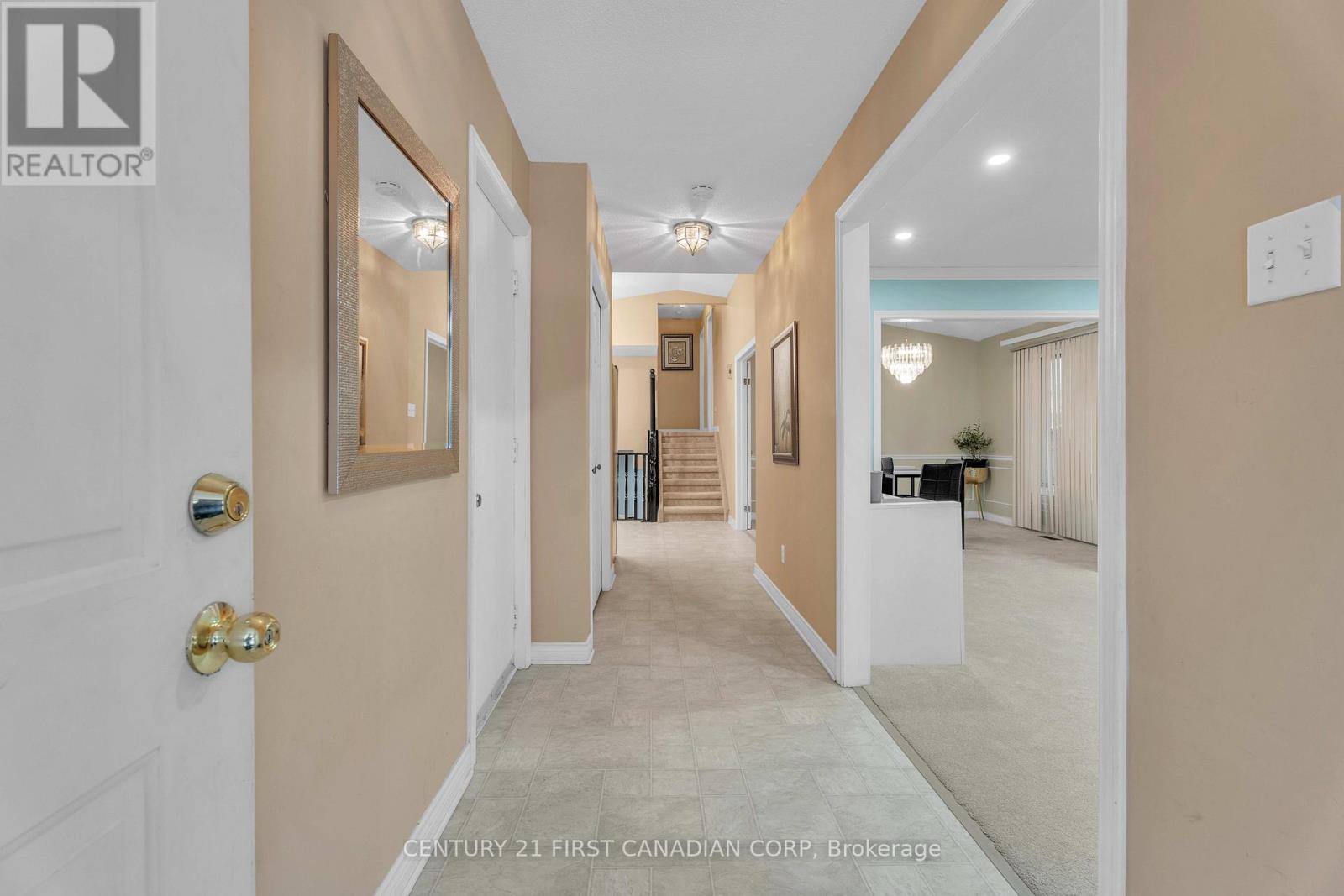 23 Josselyn Drive, London South, Ontario  N6E 3S6 - Photo 5 - X12916444