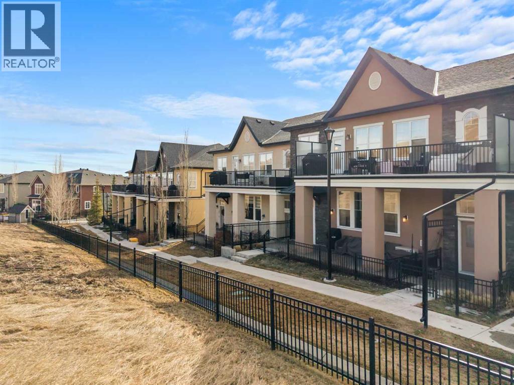 109 Cranbrook Villas Se, Calgary, Alberta  T3M 1Z3 - Photo 2 - A2293808