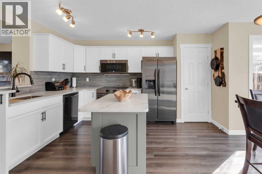 2399 Sagewood Gate Sw, Airdrie, Alberta  T4B 3M7 - Photo 12 - A2295973