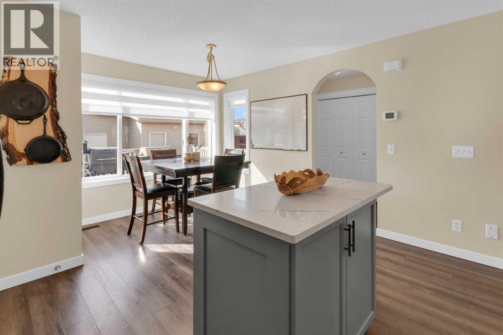 2399 Sagewood Gate Sw, Airdrie, Alberta  T4B 3M7 - Photo 11 - A2295973