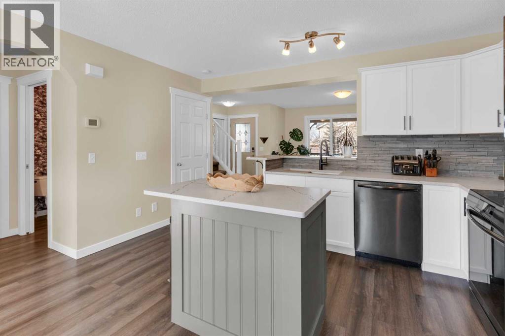 2399 Sagewood Gate Sw, Airdrie, Alberta  T4B 3M7 - Photo 10 - A2295973