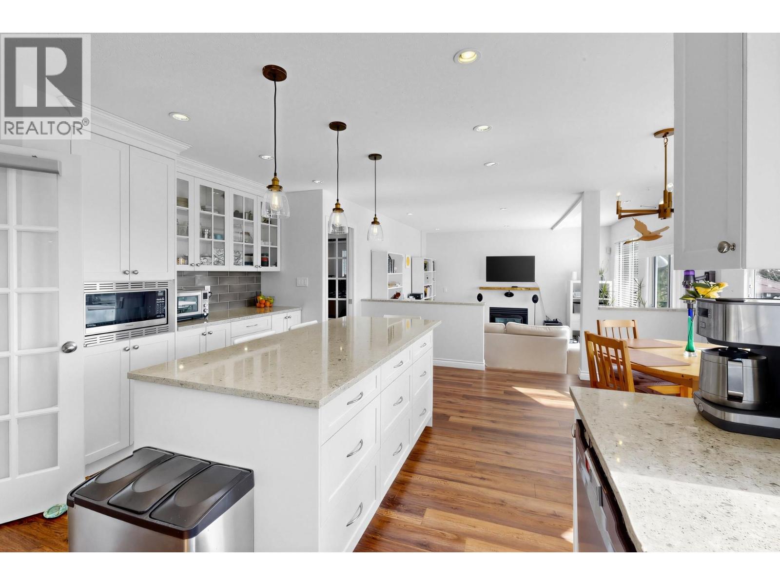 2972 Robson Drive, Coquitlam, British Columbia  V3E 2T1 - Photo 10 - R3102879