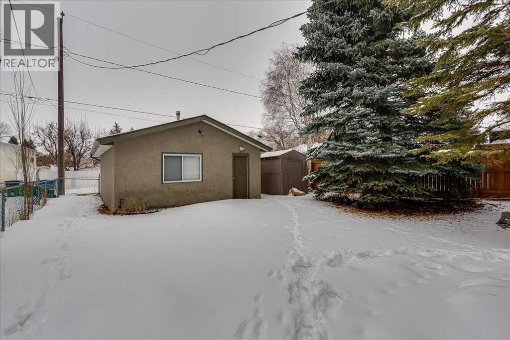 5929 West Park Crescent, Red Deer, Alberta  T4N 1E9 - Photo 12 - A2295991