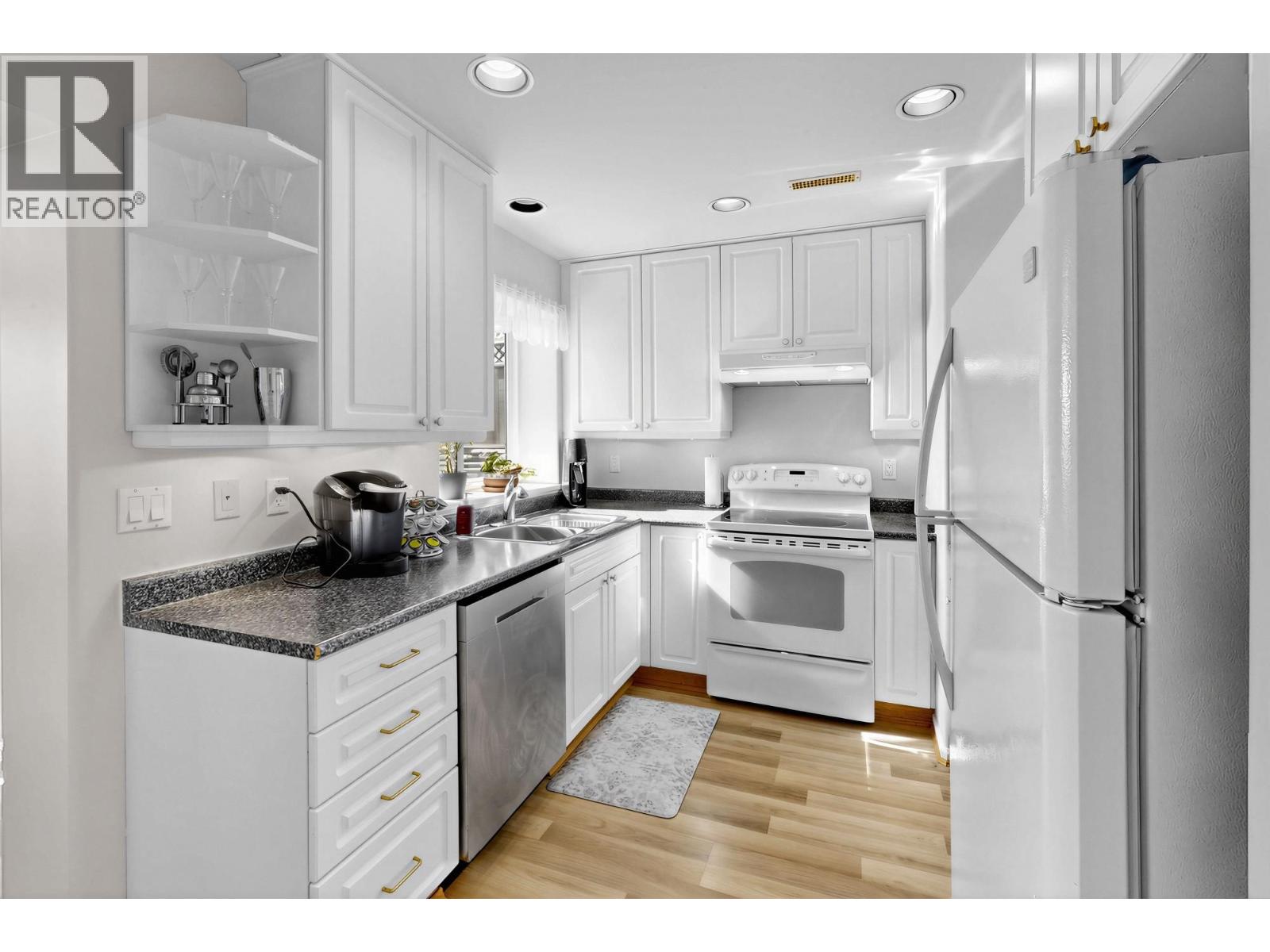 2972 Robson Drive, Coquitlam, British Columbia  V3E 2T1 - Photo 34 - R3102879