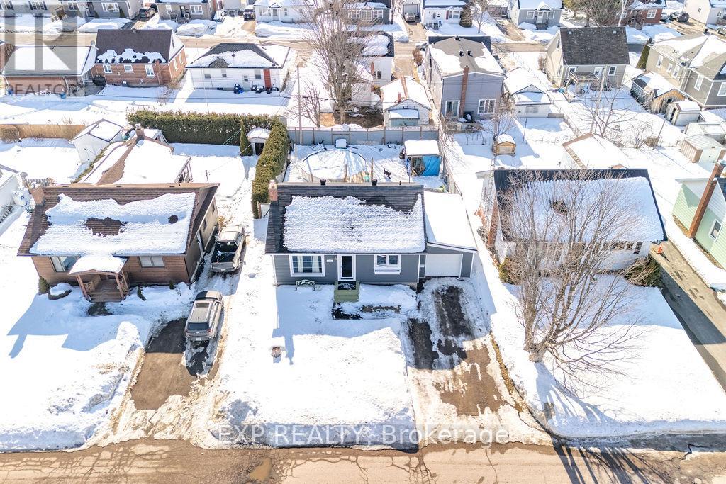 478 New Street, Renfrew, Ontario  K7V 1G8 - Photo 3 - X12916476