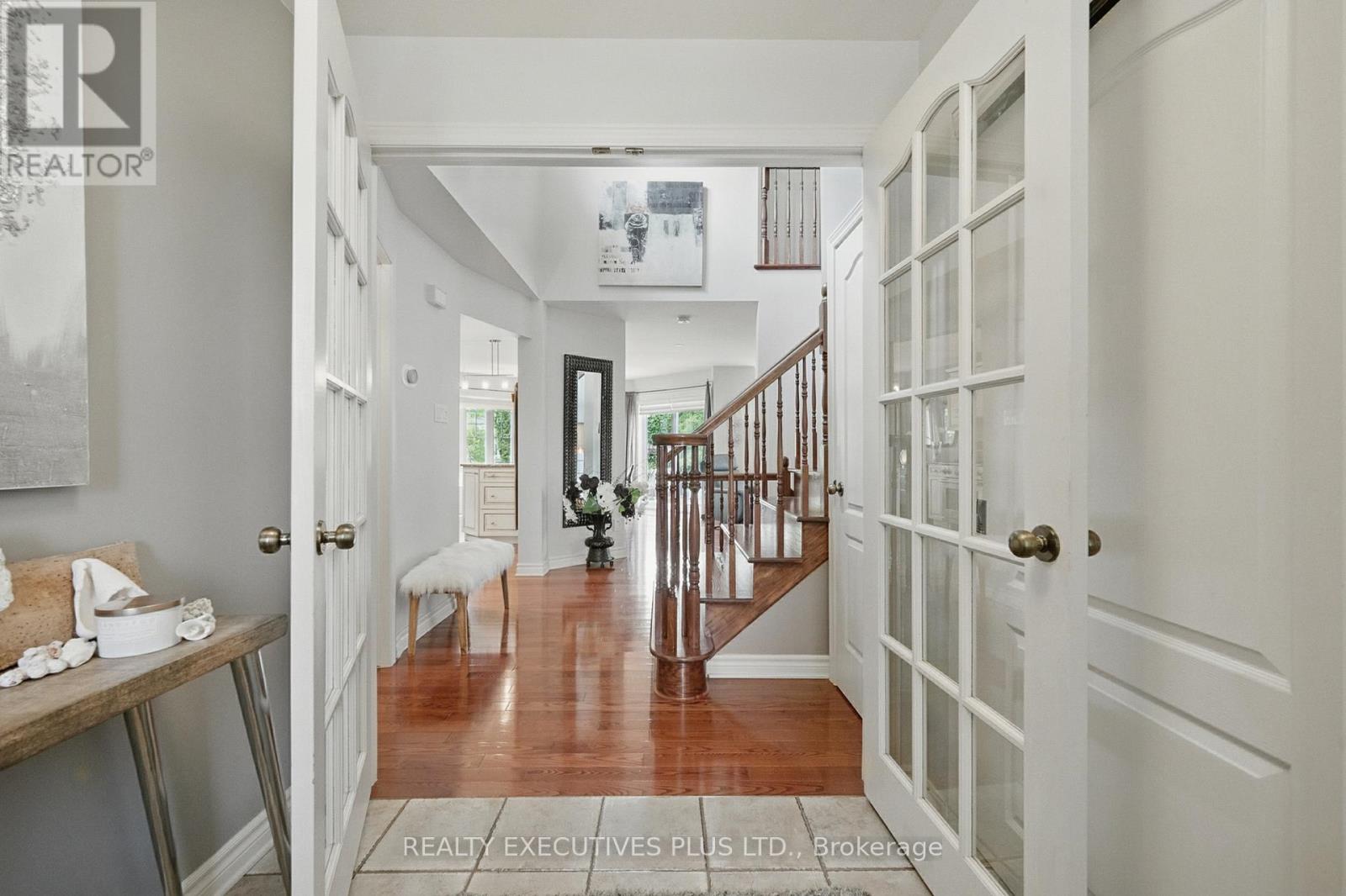 2709 Sylvain Street, Clarence-Rockland, Ontario  K4K 1S6 - Photo 3 - X12916482