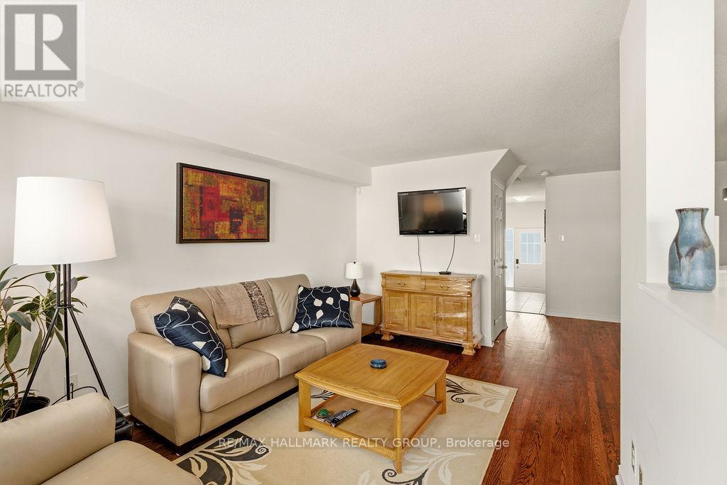 79 Chesapeake Crescent, Ottawa, Ontario  K2J 0L3 - Photo 10 - X12916488