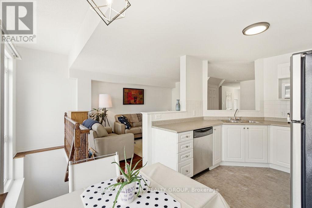 79 Chesapeake Crescent, Ottawa, Ontario  K2J 0L3 - Photo 14 - X12916488