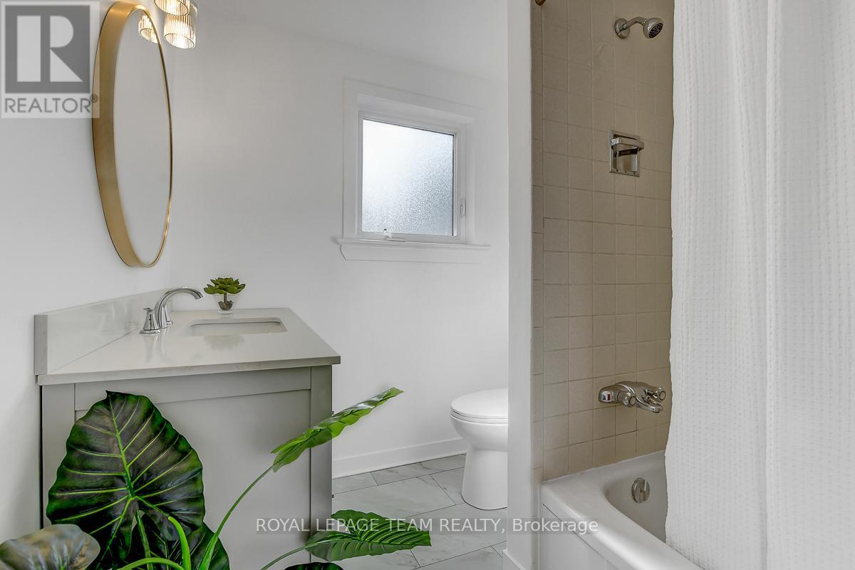 27 Winchester Drive, Ottawa, Ontario  K2L 2C8 - Photo 23 - X12916492