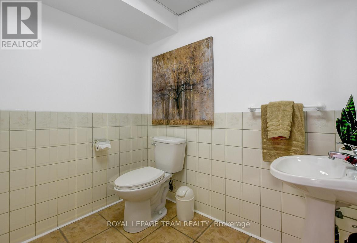 27 Winchester Drive, Ottawa, Ontario  K2L 2C8 - Photo 27 - X12916492