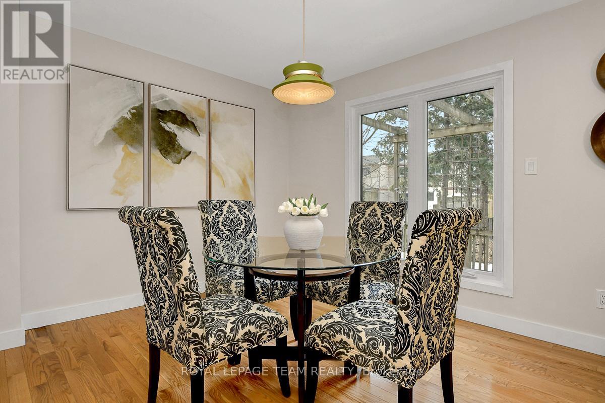 27 Winchester Drive, Ottawa, Ontario  K2L 2C8 - Photo 8 - X12916492