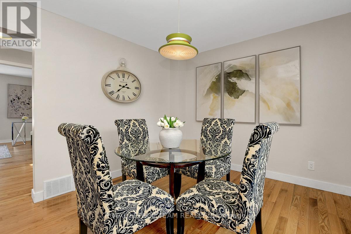 27 Winchester Drive, Ottawa, Ontario  K2L 2C8 - Photo 9 - X12916492