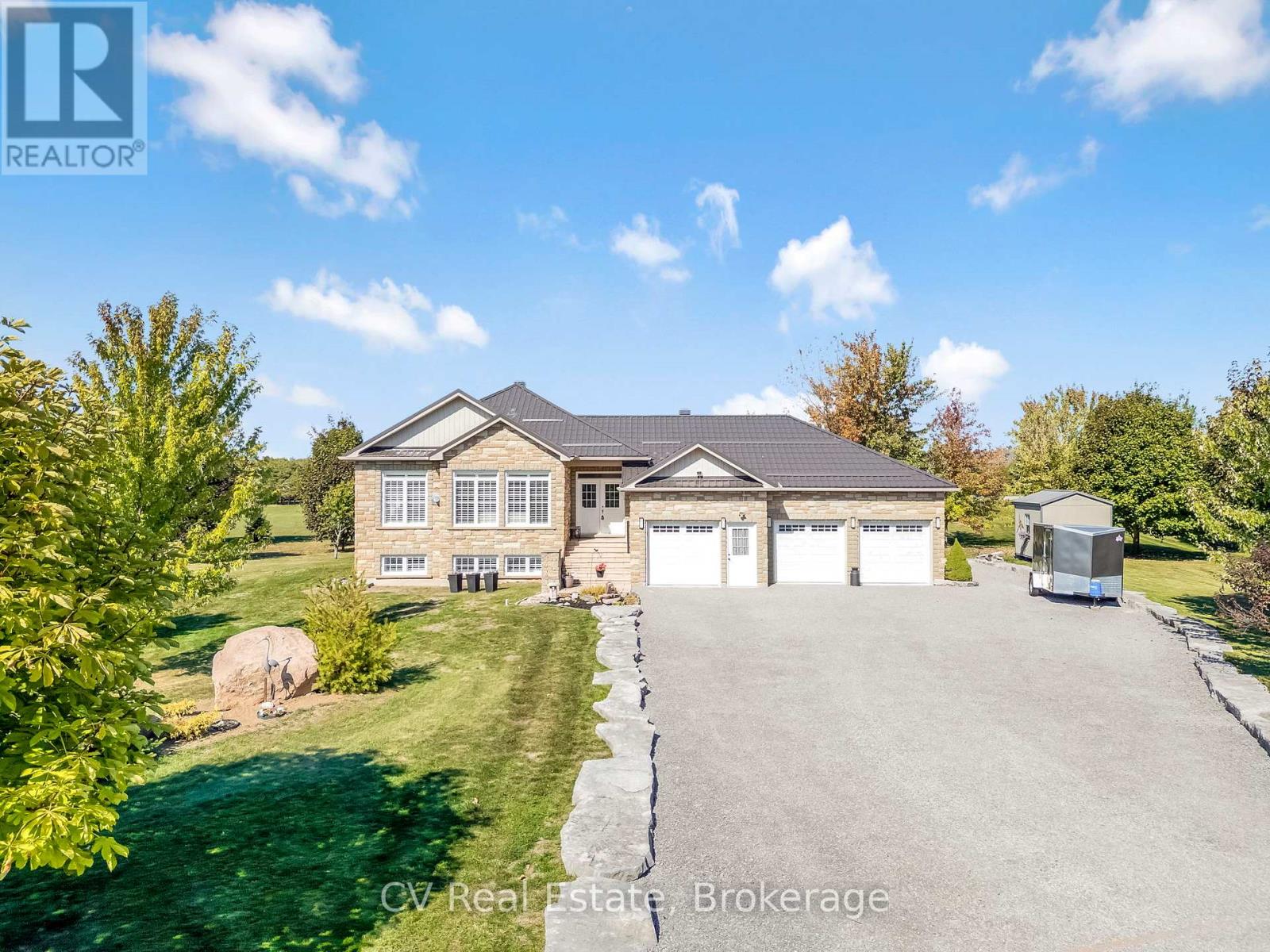2884 Sunnydale Lane, Ramara, Ontario  L0K 1B0 - Photo 2 - S12789468