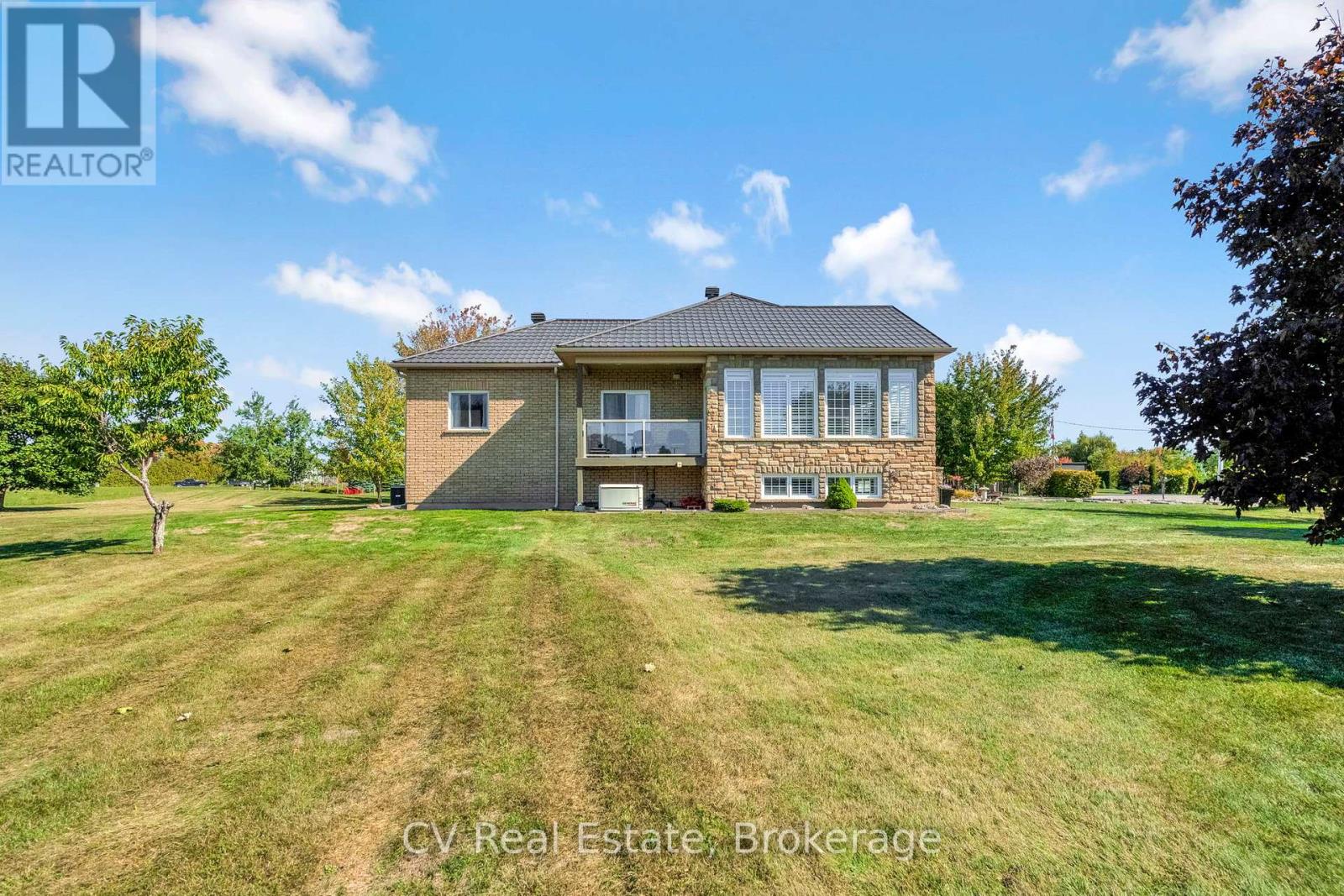 2884 Sunnydale Lane, Ramara, Ontario  L0K 1B0 - Photo 35 - S12789468