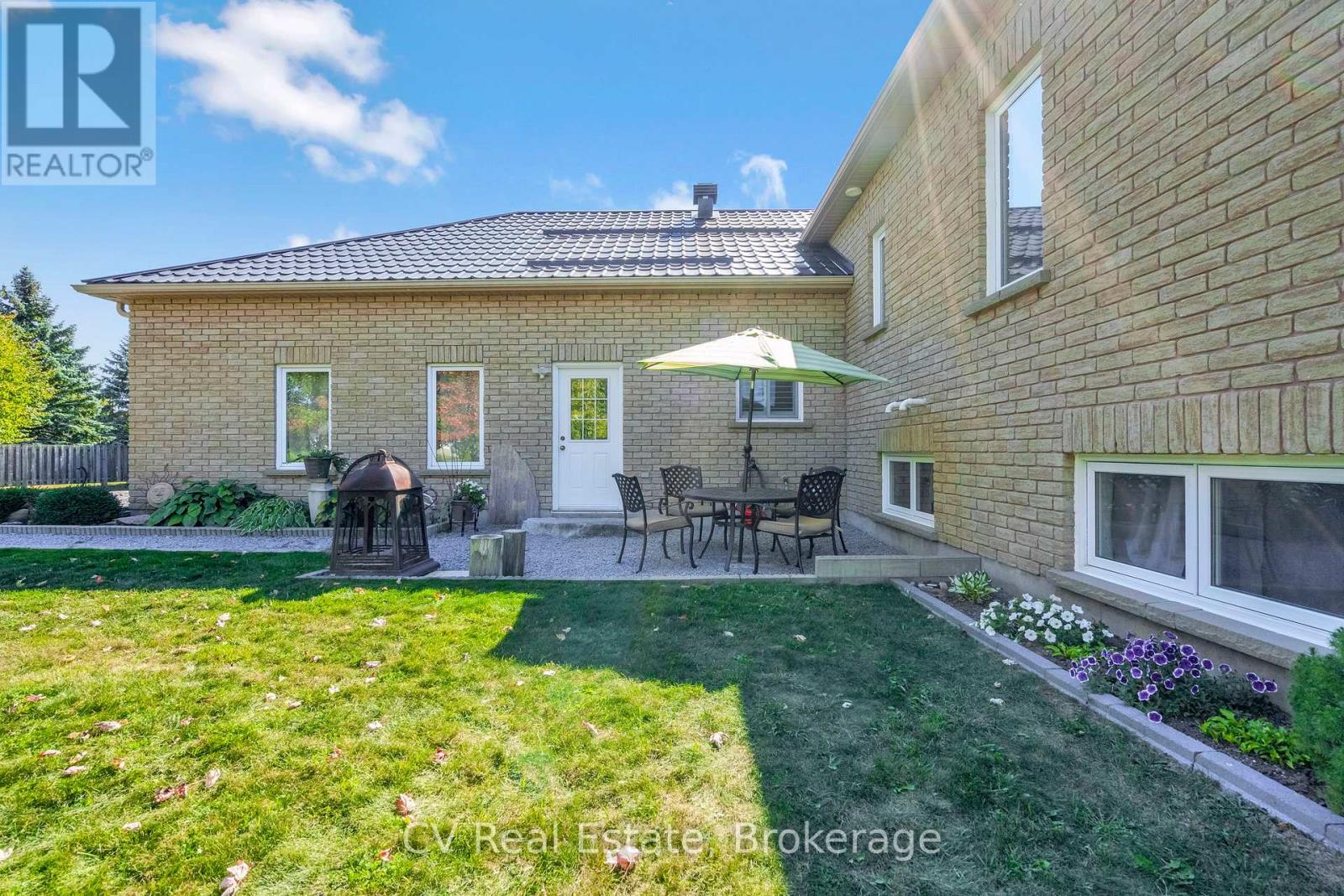 2884 Sunnydale Lane, Ramara, Ontario  L0K 1B0 - Photo 33 - S12789468