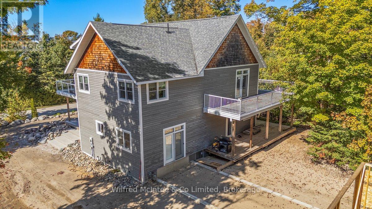 545 Eckford Avenue, Saugeen Shores, Ontario  N0H 2L0 - Photo 27 - X12439248