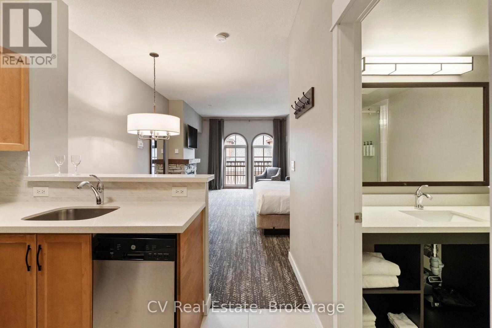 465 - 156 Jozo Weider Boulevard, Blue Mountains, Ontario  L9Y 0V2 - Photo 9 - X12512720