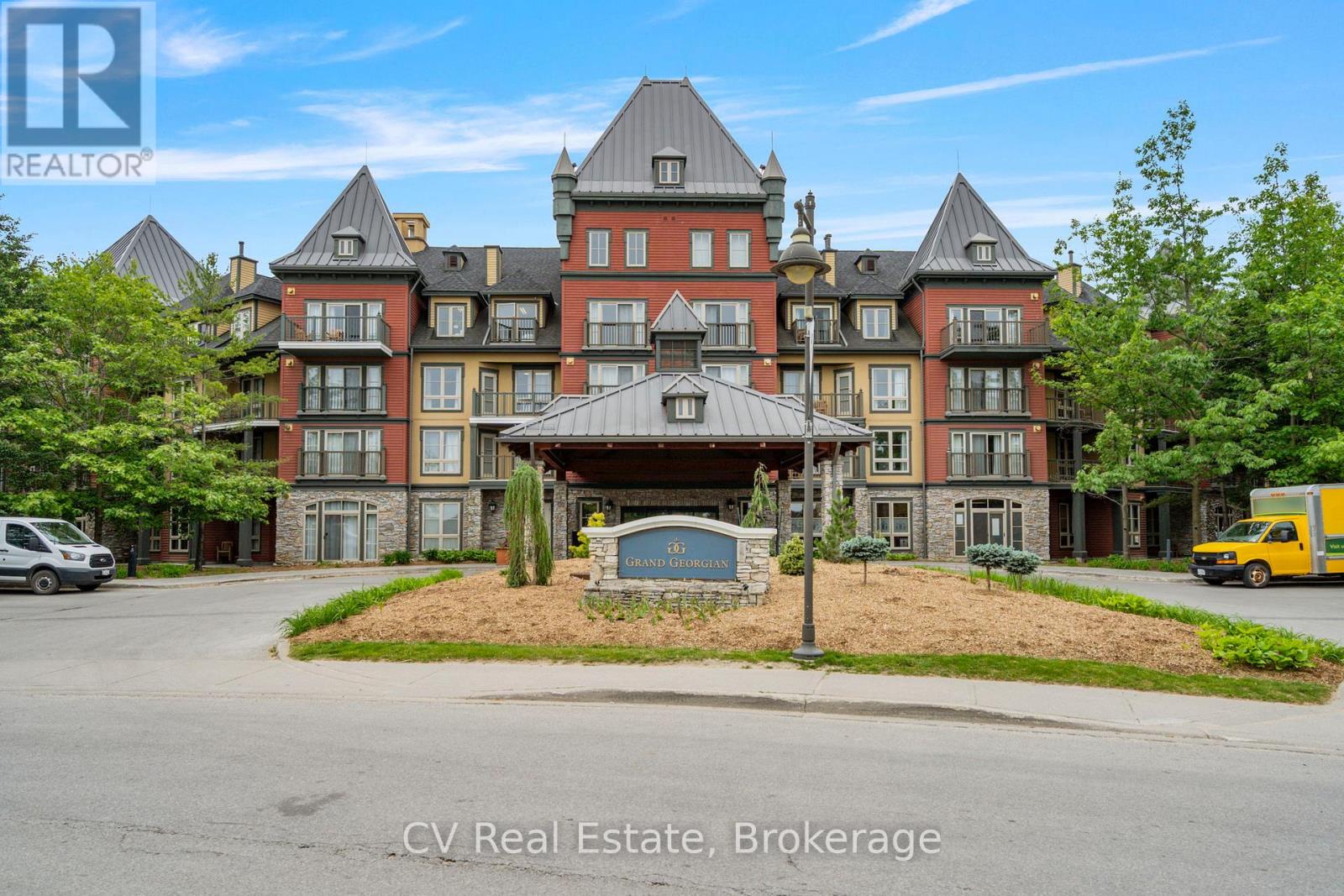 465 - 156 Jozo Weider Boulevard, Blue Mountains, Ontario  L9Y 0V2 - Photo 2 - X12512720