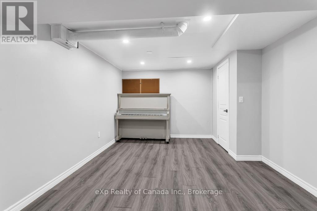 285687 Airport Road, Norwich, Ontario  N0J 1P0 - Photo 26 - X12916534