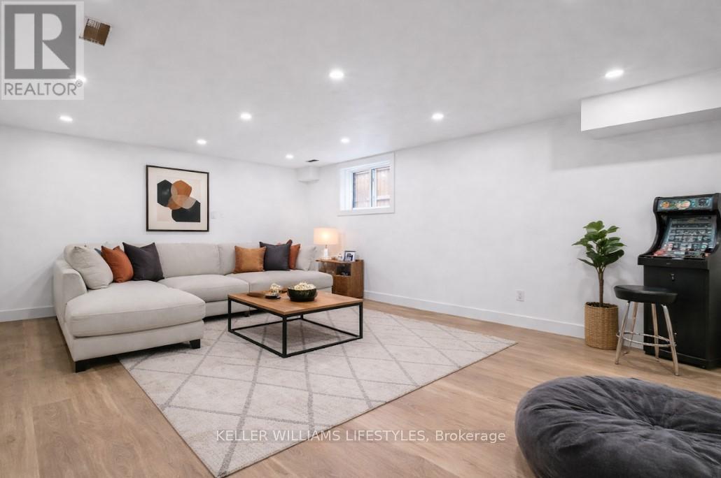 10 Mcneil Street, Strathroy-Caradoc, Ontario  N0L 1W0 - Photo 32 - X12908416