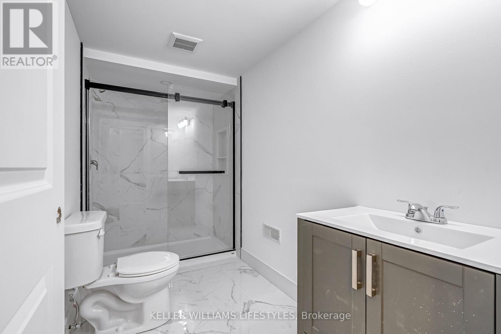 10 Mcneil Street, Strathroy-Caradoc, Ontario  N0L 1W0 - Photo 39 - X12908416