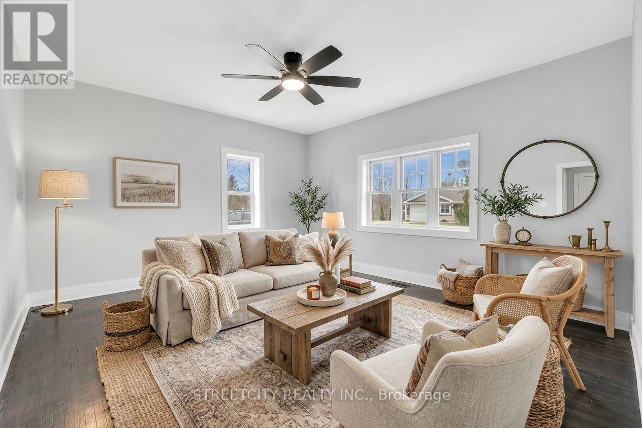 190 King Street, Southwest Middlesex, Ontario  N0L 1M0 - Photo 19 - X12916508