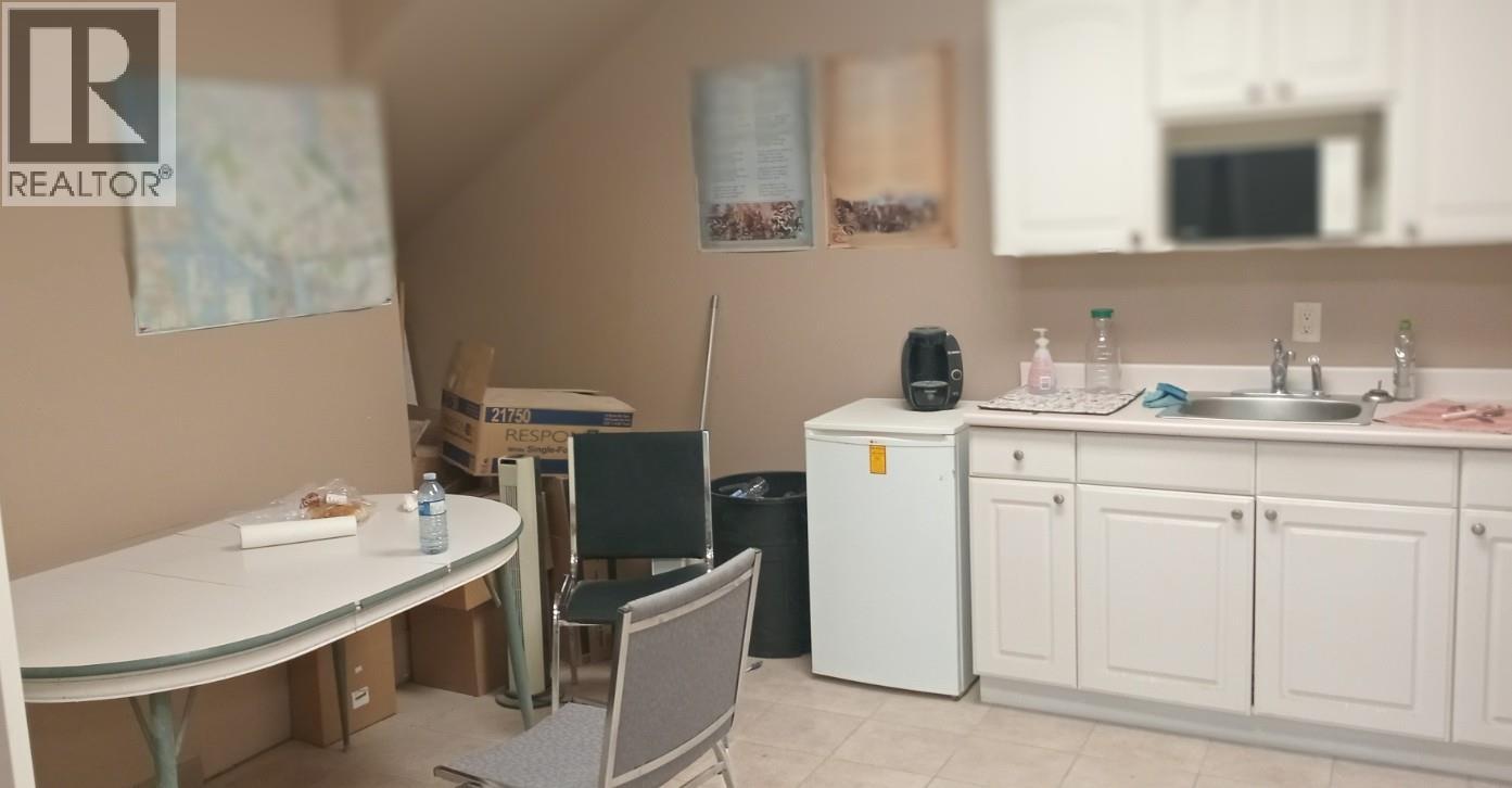 4a 215 Neave Road, Kelowna, British Columbia  V1V 2L9 - Photo 9 - 10379668