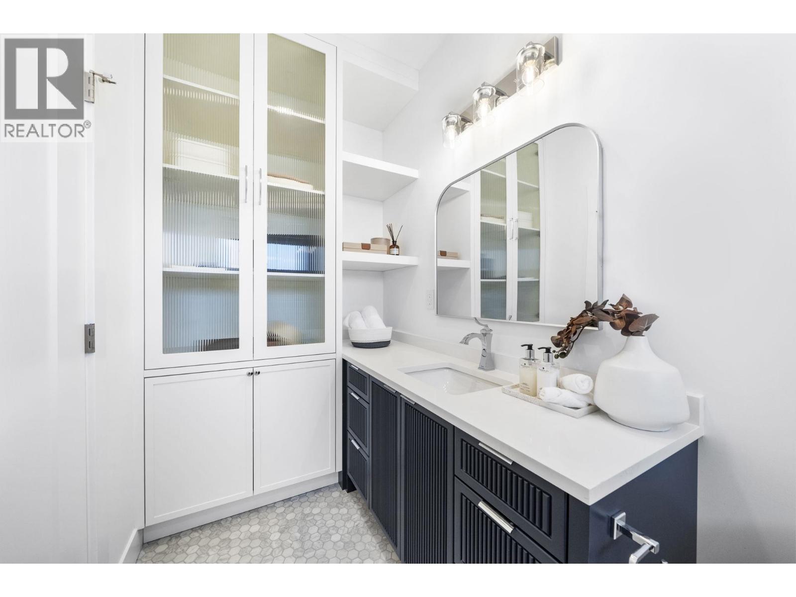 529 W 61st Avenue, Vancouver, British Columbia  V6P 2B4 - Photo 24 - R3103077