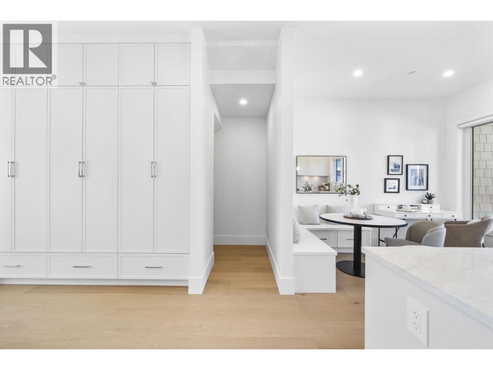 529 W 61st Avenue, Vancouver, British Columbia  V6P 2B4 - Photo 32 - R3103077