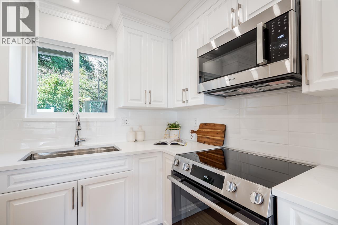 34 900 17th Street, North Vancouver, British Columbia  V7P 3K5 - Photo 9 - R3103090