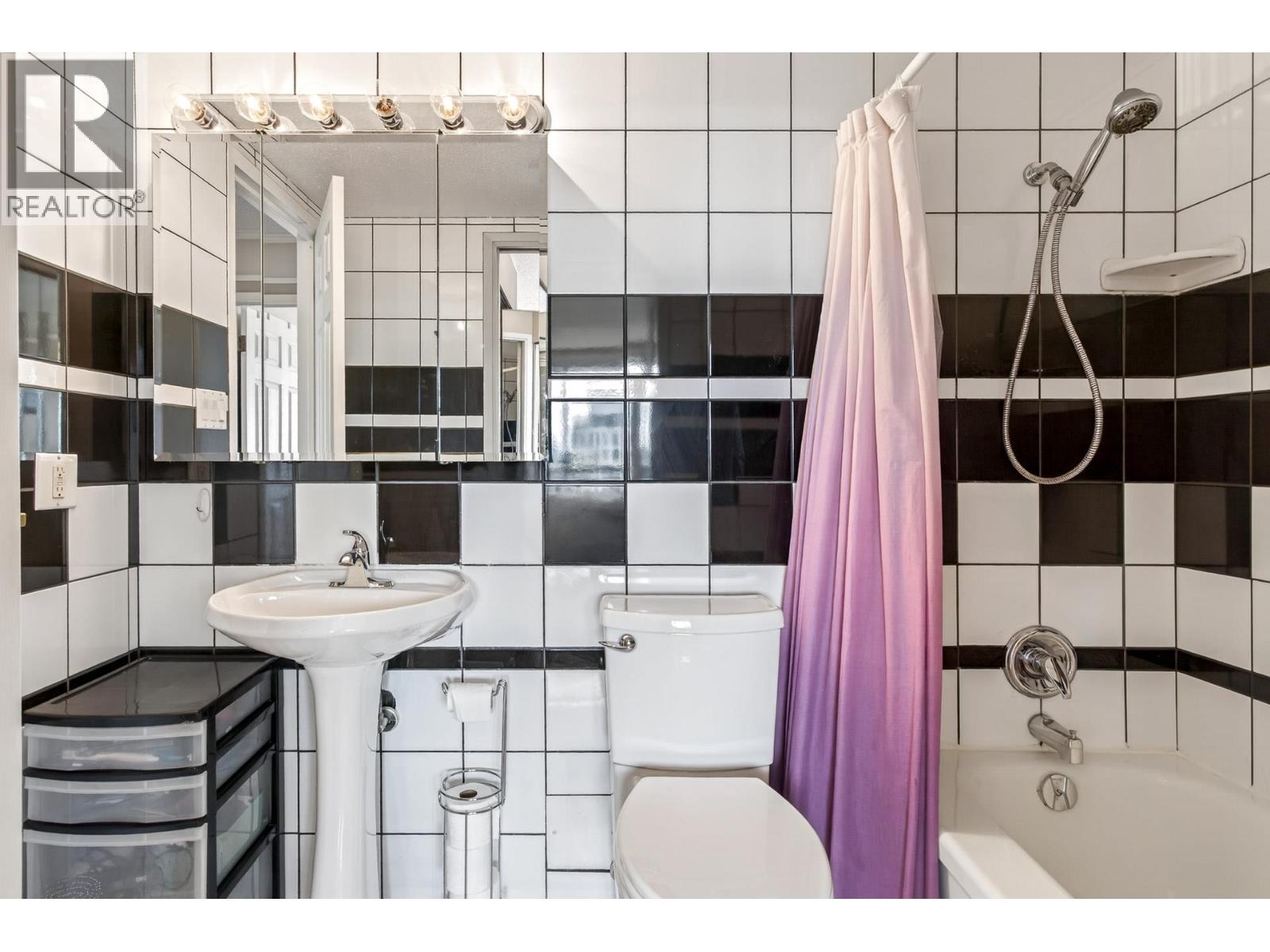 1608 2041 Bellwood Avenue, Burnaby, British Columbia  V5B 4V5 - Photo 30 - R3103094