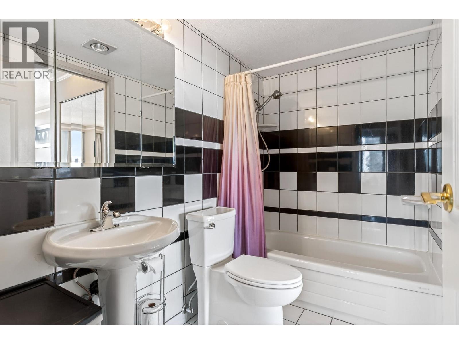 1608 2041 Bellwood Avenue, Burnaby, British Columbia  V5B 4V5 - Photo 31 - R3103094