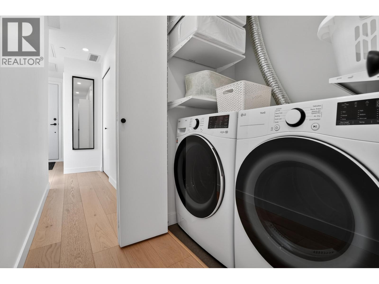 225 650 E 2nd Street, North Vancouver, British Columbia  V7L 1G8 - Photo 6 - R3103095