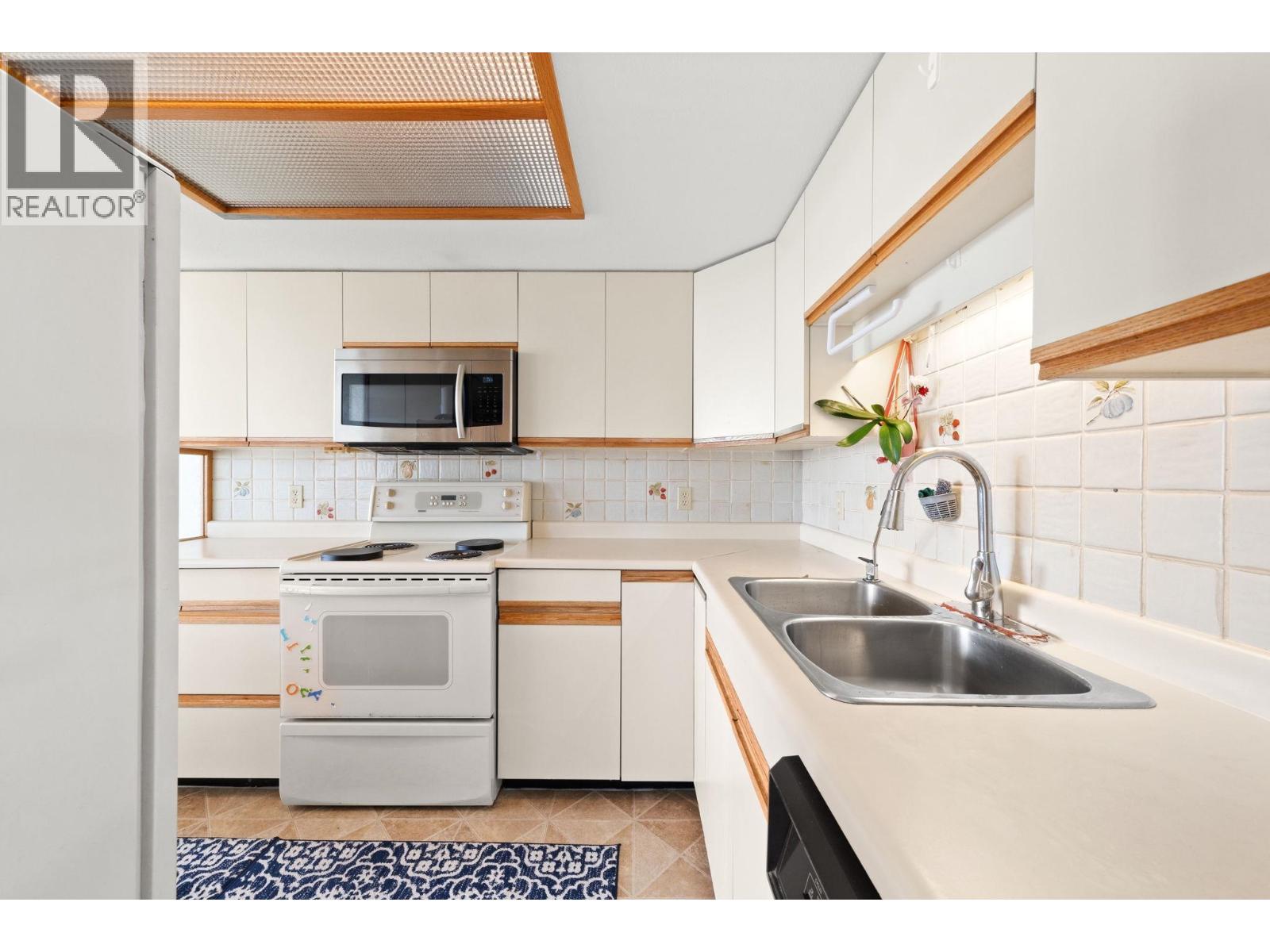 801 1045 Quayside Drive, New Westminster, British Columbia  V3M 6C9 - Photo 12 - R3103103