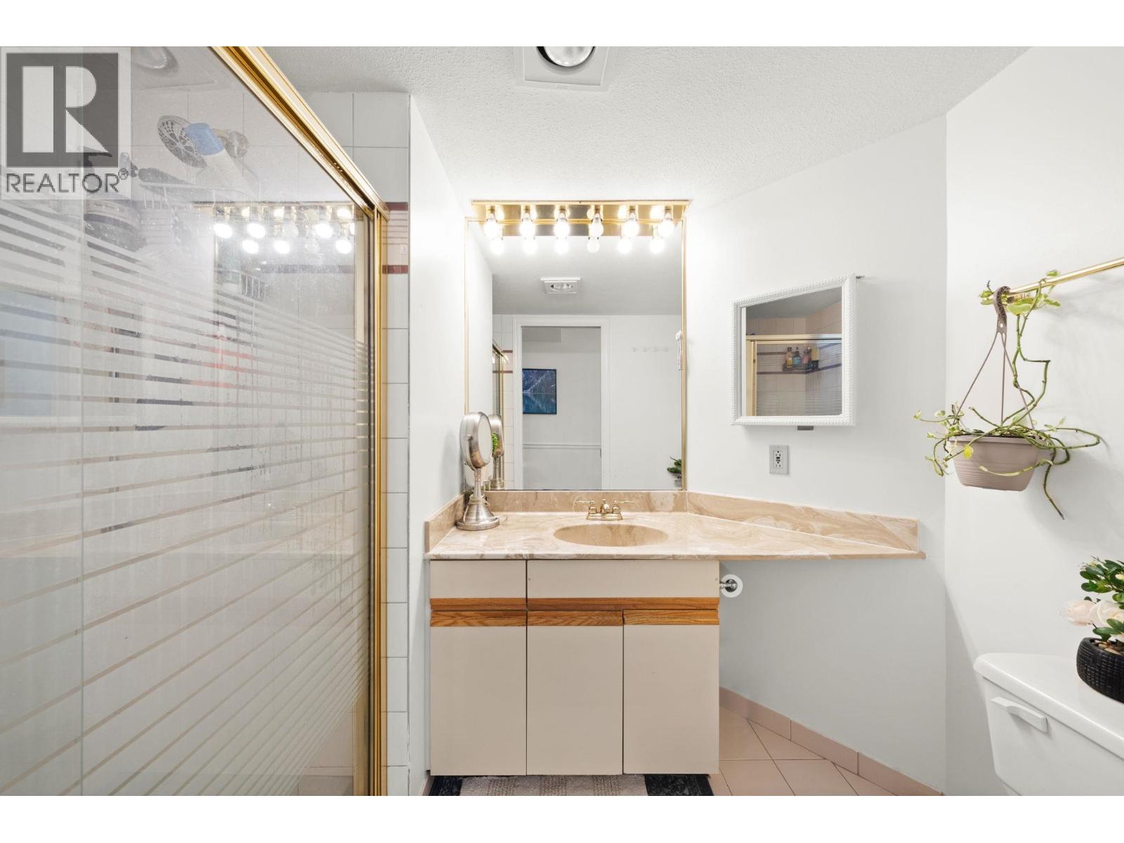 801 1045 Quayside Drive, New Westminster, British Columbia  V3M 6C9 - Photo 23 - R3103103